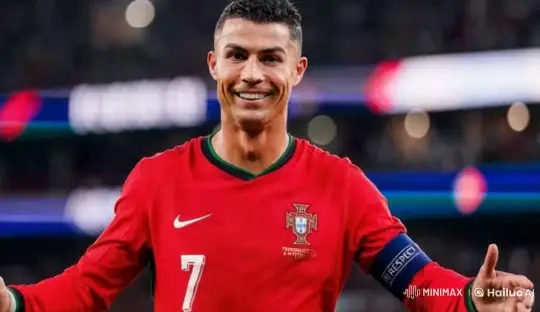 Cristiano Ronaldo Celebrates Flashing Custom ROM on Android – AI Generated Video | Hailuo AI