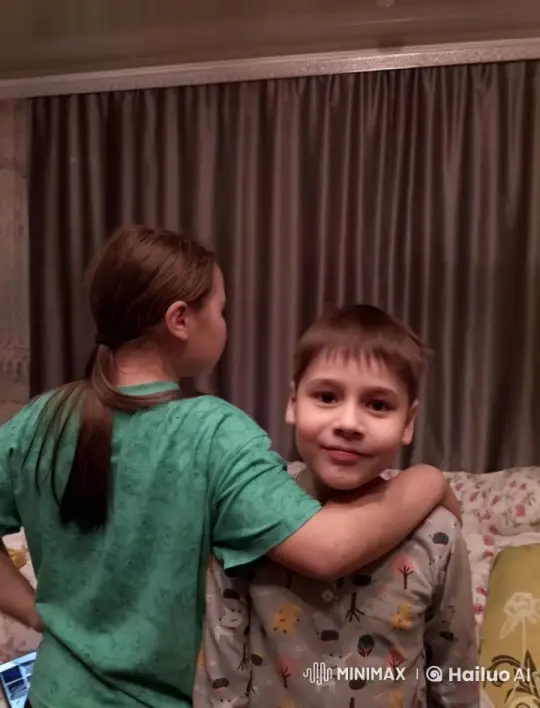 Children Transformed by Magical Giant Pear Explosion – AI Generated Video | Hailuo AI