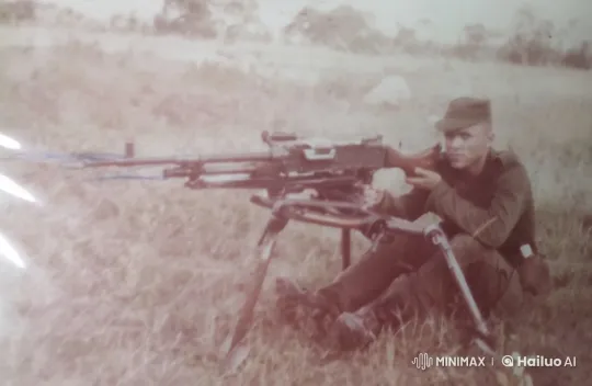 Vintage Photo: Soldier Battles Giant Spider – AI Generated Video | Hailuo AI