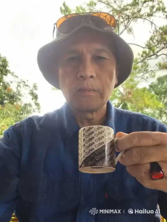 Morning Coffee: Energizing Ritual with Aromatic Delight – AI Generated Video | Hailuo AI