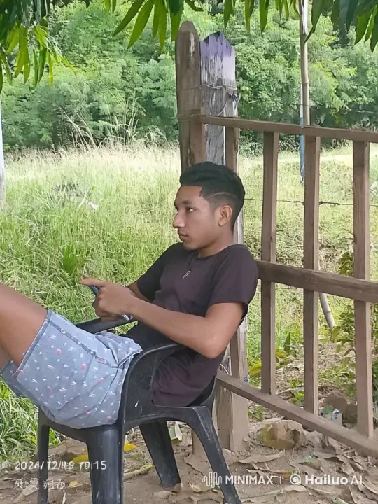Young Man Enjoying an Apple in Nature – AI Generated Video | Hailuo AI