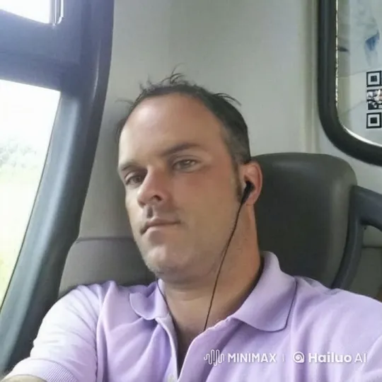 Relaxed Reading on a Bus Journey – AI Generated Video | Hailuo AI