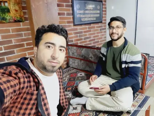 Maroon-Wearer Dominates Dispute, Takes Assertive Selfie – AI Generated Video | Hailuo AI