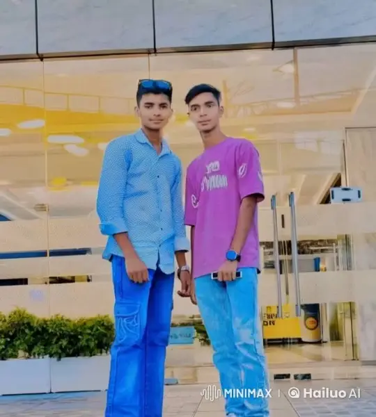 Young Couple Shares Tender Kiss in Urban Setting – AI Generated Video | Hailuo AI