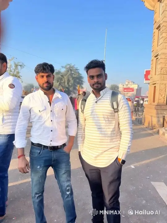 Two Men Sharing a Tender Moment in City Street – AI Generated Video | Hailuo AI