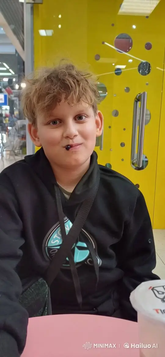 Boy Strips to Flex Muscles, Showcases Strength – AI Generated Video | Hailuo AI