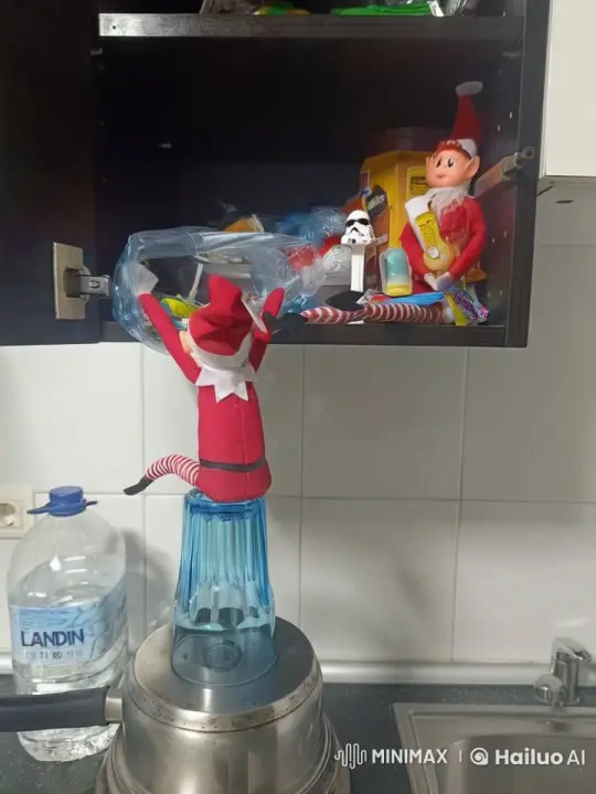Elves' Playful Antics in the Kitchen Snacking on Gummies – AI Generated Video | Hailuo AI