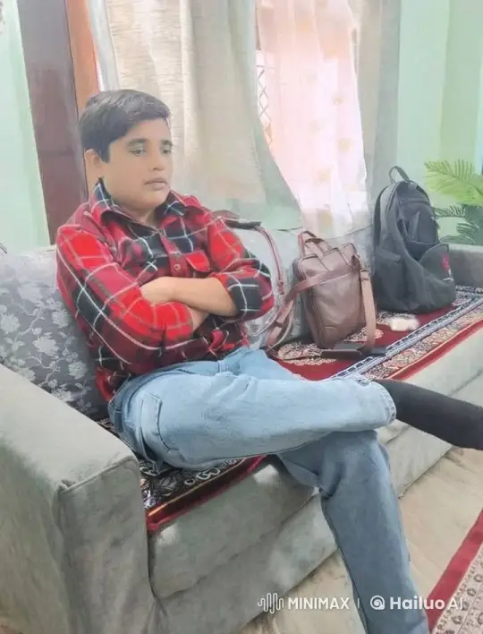 Man Relaxing on Sofa in Cozy Living Room – AI Generated Video | Hailuo AI