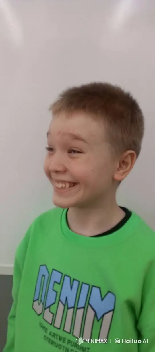 Boy Smiles, Kissed, and Laughs with Two Men – AI Generated Video | Hailuo AI