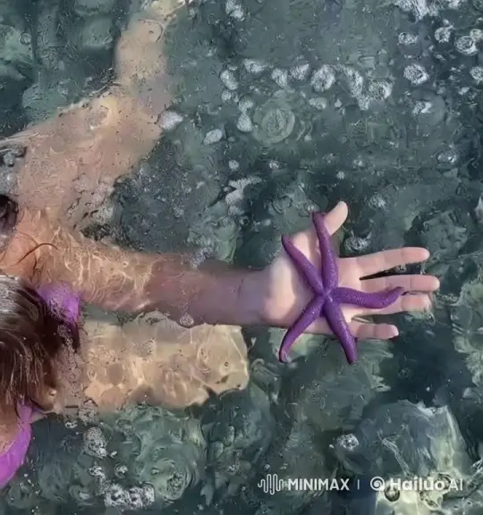 Vibrant Starfish Interaction in Tranquil Underwater Scene – AI Generated Video | Hailuo AI