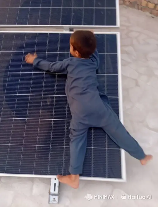 Child Mimics Swimming on Solar Panel in Live2D Animation – AI Generated Video | Hailuo AI