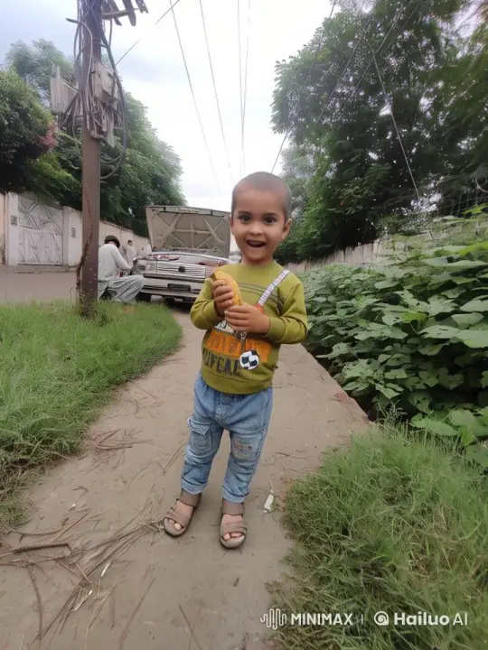 Young Boy Runs Urgently with Bow and Arrows in Animated Setting – AI Generated Video | Hailuo AI
