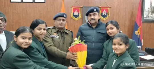 Formal Handover Ceremony of Flowers to Police Officers – AI Generated Video | Hailuo AI
