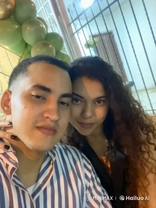 Romantic Conflict with Emotional Exchange – AI Generated Video | Hailuo AI