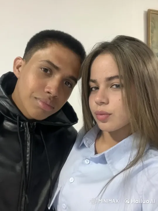 Young Woman Confronts Rival Over Boyfriend's Kiss – AI Generated Video | Hailuo AI