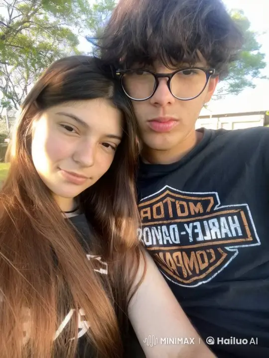 Outdoor Meeting Leads to Emotional Turmoil – AI Generated Video | Hailuo AI
