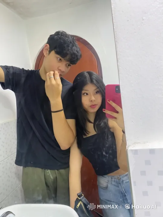 Young Couple's Bathroom Selfie Turns Unexpectedly Dramatic – AI Generated Video | Hailuo AI