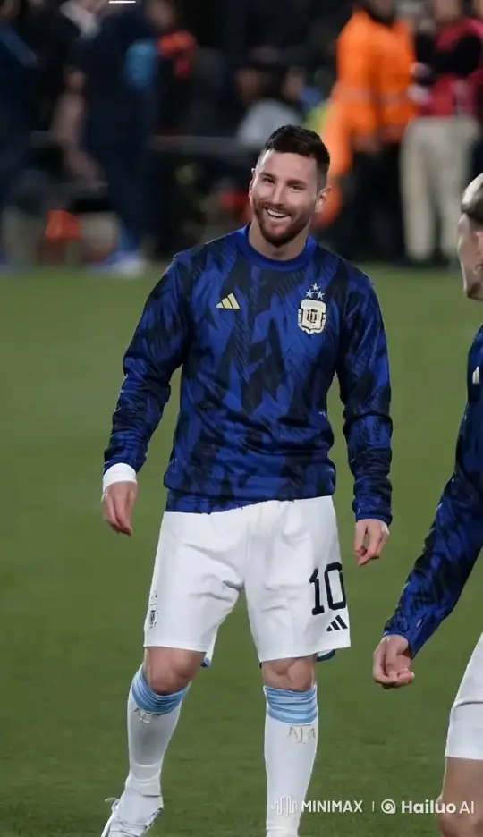 Footballer Smokes Cigarette on Field Amidst Casual Atmosphere – AI Generated Video | Hailuo AI