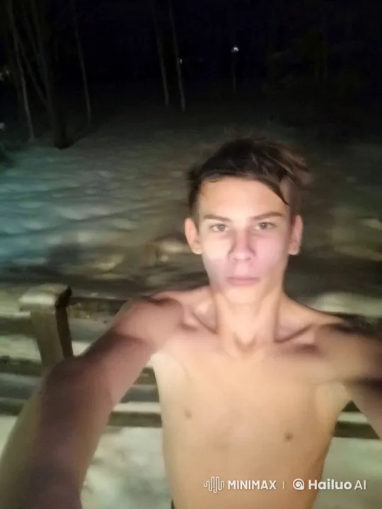 Young Man Speaks to Camera in Nocturnal Selfie Video – AI Generated Video | Hailuo AI