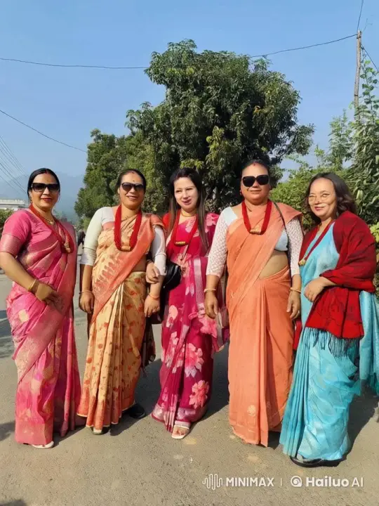 Women Run Joyfully in Colorful Sarees on Sunny Road – AI Generated Video | Hailuo AI