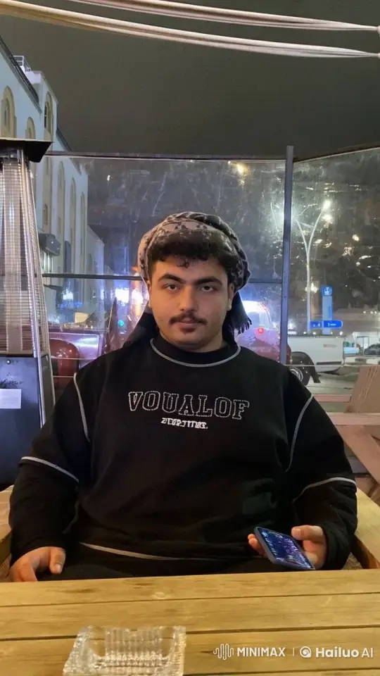 Nighttime Outdoor Smoking Scene with Smartphone User – AI Generated Video | Hailuo AI