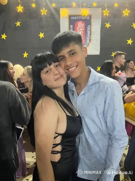 Affectionate Exchange at Festive Event – AI Generated Video | Hailuo AI