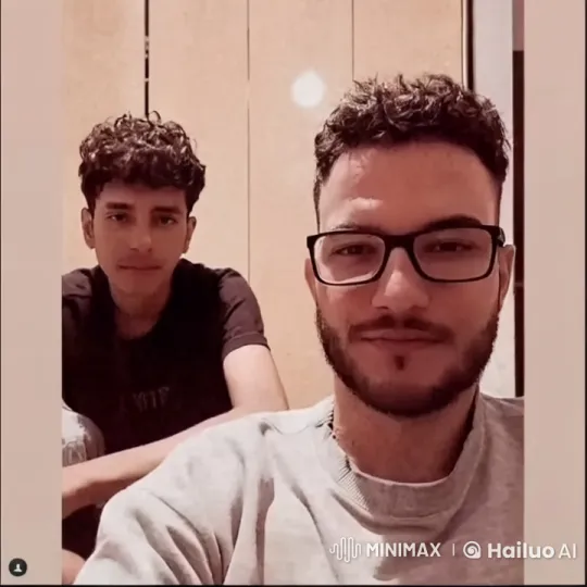 Romantic Couple Kissing in a Sunset-Filled Field – AI Generated Video | Hailuo AI