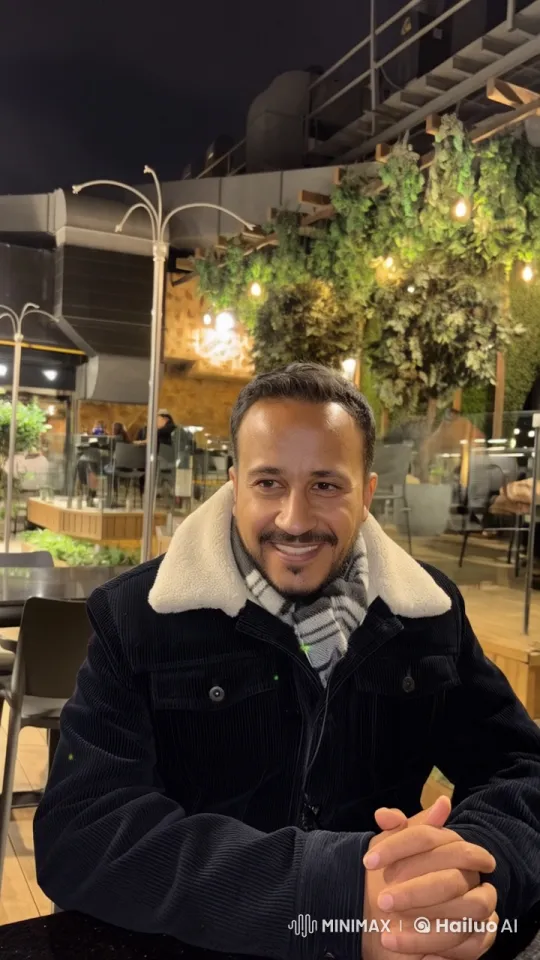 Evening Reflections at an Outdoor Café – AI Generated Video | Hailuo AI