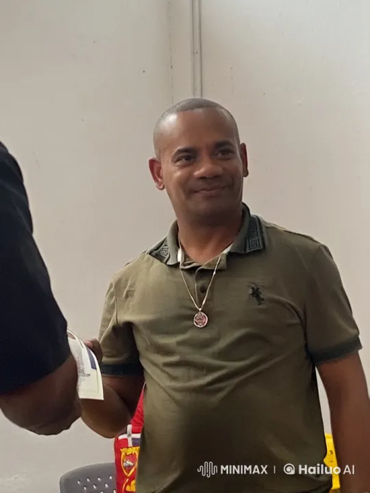 Tense Confrontation Between Two Men in White Room – AI Generated Video | Hailuo AI