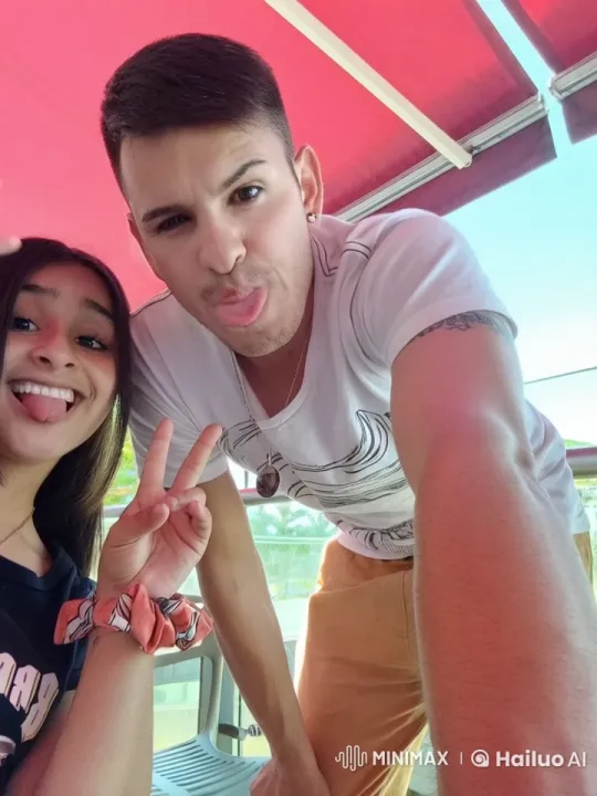 Joyful Outdoor Play Among Friends – AI Generated Video | Hailuo AI