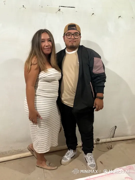 Couple Shares Moment as Another Woman Kisses Man – AI Generated Video | Hailuo AI