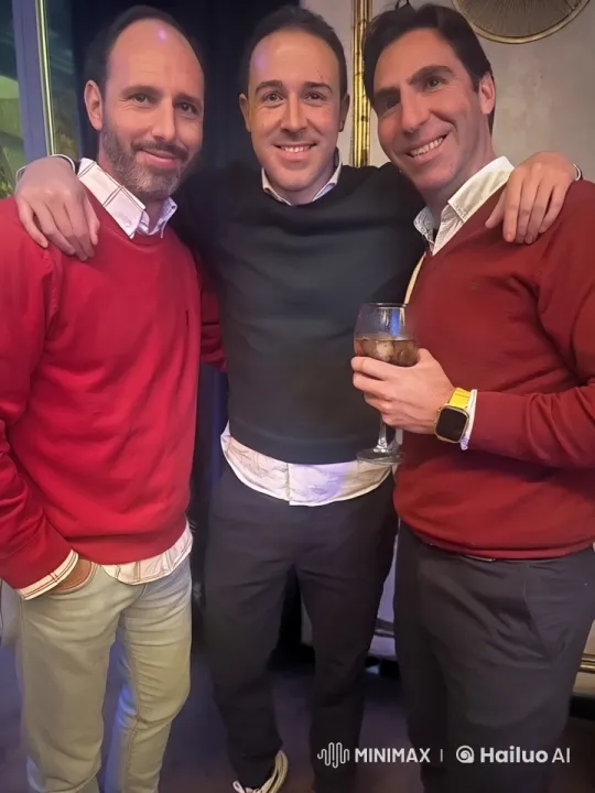 Three Friends Share Affectionate Moment – AI Generated Video | Hailuo AI