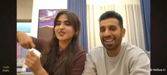 Casual Conversation in a Cozy, Smoky Room – AI Generated Video | Hailuo AI