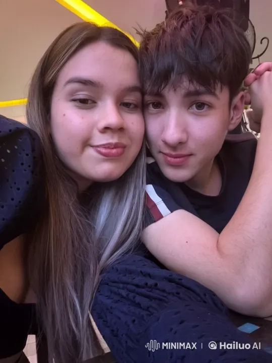 Affectionate Exchange Between Couple at Table – AI Generated Video | Hailuo AI