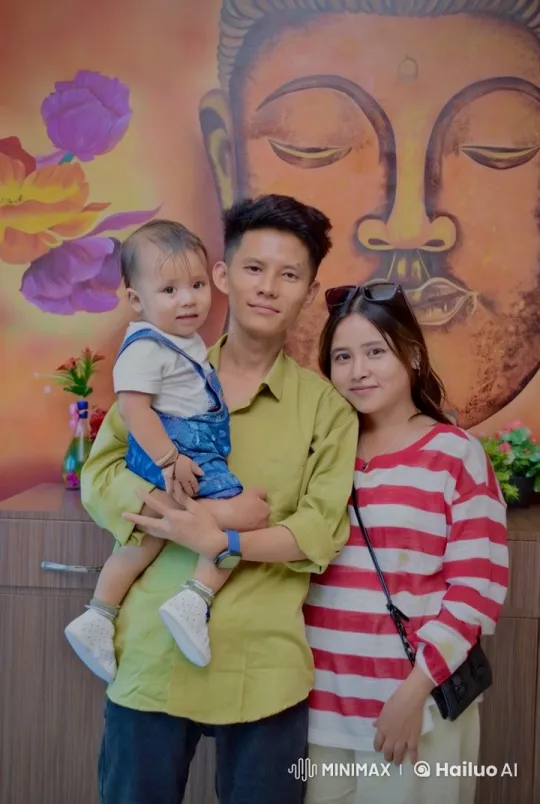 Family Poses with Buddha Painting in Serene Photo – AI Generated Video | Hailuo AI