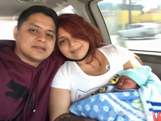 Family Moment in Moving Car – AI Generated Video | Hailuo AI