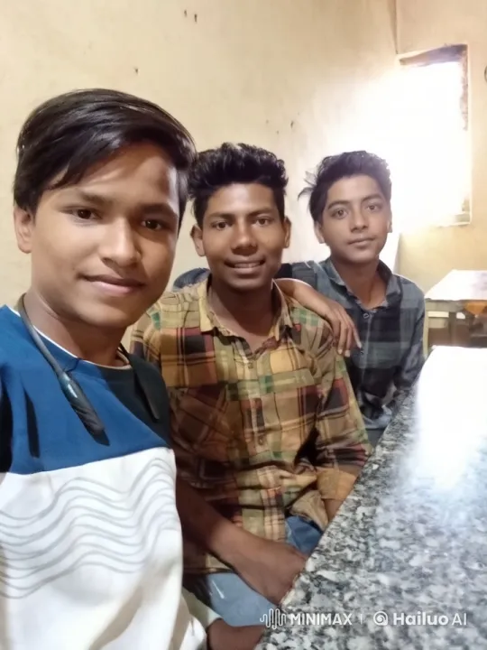 Friends Enjoying Each Other's Company with Laughter and Affection – AI Generated Video | Hailuo AI