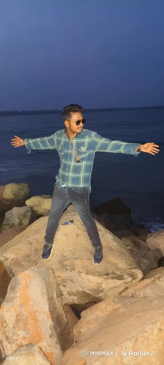 Romantic Couple Kisses by the Seaside at Dusk – AI Generated Video | Hailuo AI