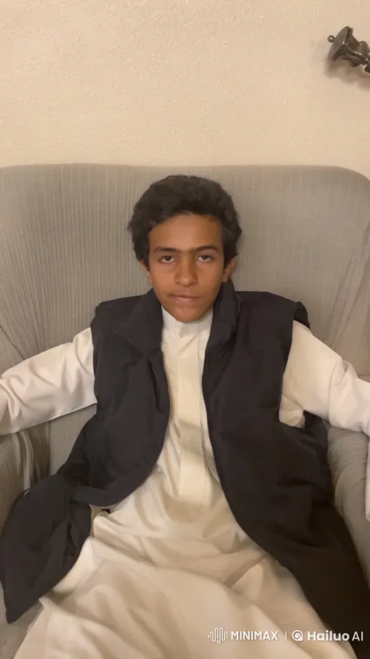 Young Person Reflects in Calm, Smoky Ambiance – AI Generated Video | Hailuo AI