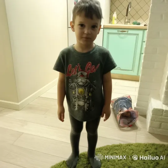 Boy Transforms into Thanos, Wields Stormbreaker in Kitchen Battle – AI Generated Video | Hailuo AI
