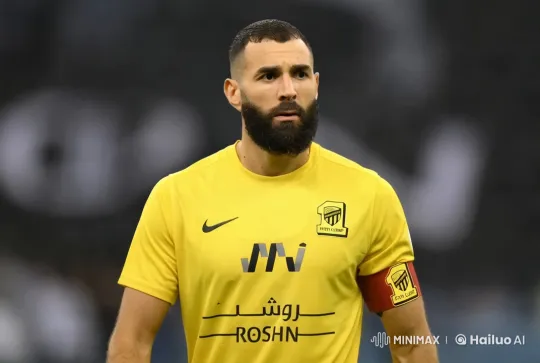 Soccer Player in Yellow Jersey Smokes on Field – AI Generated Video | Hailuo AI