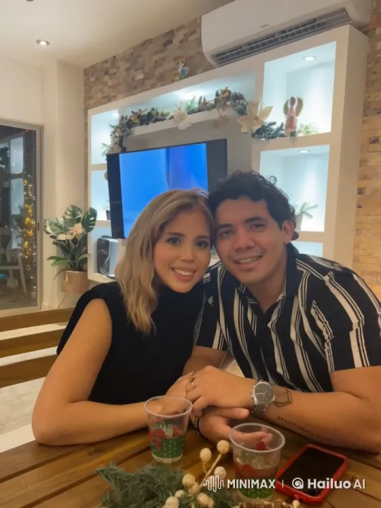 Christmas Eve Drama: Couple's Emotional Encounter – AI Generated Video | Hailuo AI