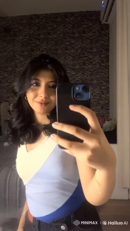 Stylish Person Smokes Gracefully in Elegant Setting – AI Generated Video | Hailuo AI