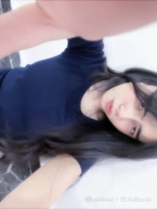 Marble-Floored Room: Person Smoking with Natural Movements – AI Generated Video | Hailuo AI