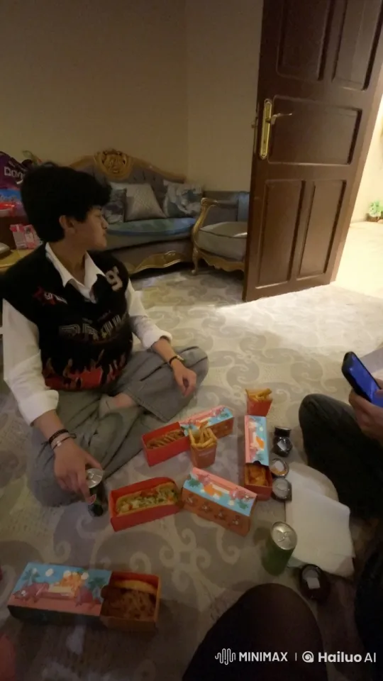 Comfortable Room with Person Smoking and Eating Takeout – AI Generated Video | Hailuo AI