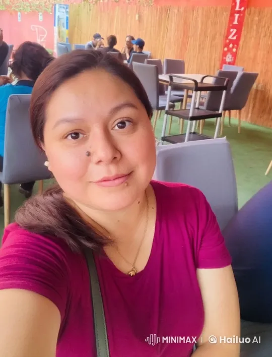 Woman in Red Meets Carlos Rivera at Outdoor Café – AI Generated Video | Hailuo AI