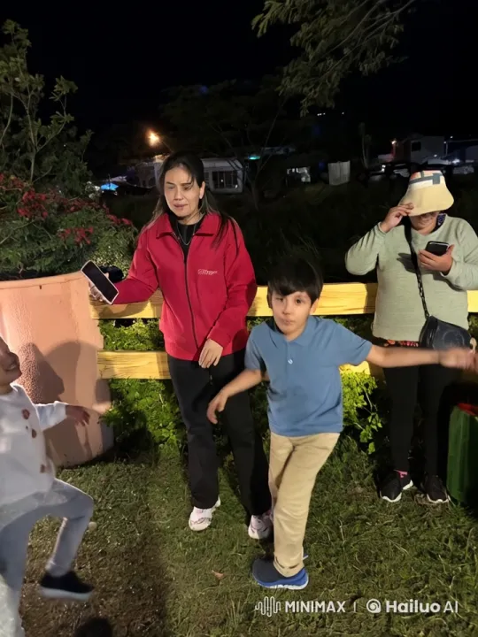 Boy's Aggressive Outburst and Reactions of Observers – AI Generated Video | Hailuo AI