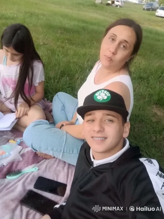 Family Enjoying a Peaceful Day Out – AI Generated Video | Hailuo AI