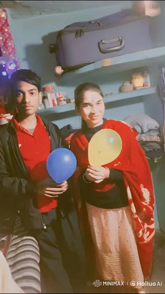 Romantic Couple Sharing Intimate Moment with Balloons – AI Generated Video | Hailuo AI