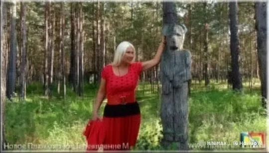 Woman Encounters Animated Sculpture in Enchanted Forest – AI Generated Video | Hailuo AI